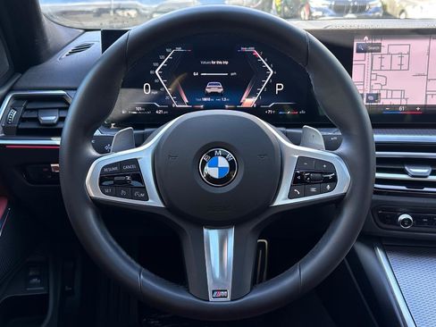 Used 2024 BMW 330i Sedan w/ M Sport Package RWD image 10