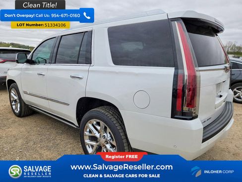 Used 2018 Cadillac Escalade Platinum AWD/4WD image 3