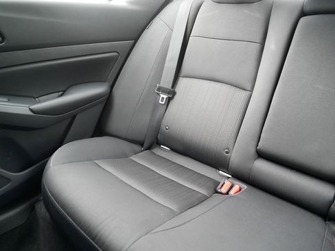 Certified 2025 Nissan Altima 2.5 S FWD image 12