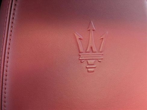 Used 2023 Maserati Grecale Modena image 19