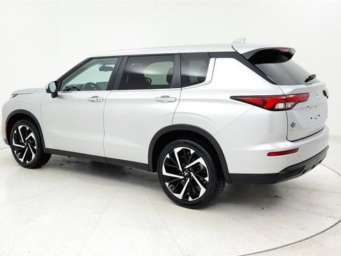 Used 2024 Mitsubishi Outlander Ralliart image 2