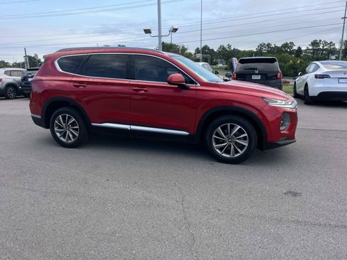 Used 2020 Hyundai Santa Fe SEL w/ Convenience Package FWD image 2