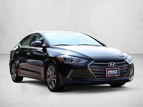 Used 2017 Hyundai Elantra Limited FWD image 3