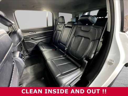 Used 2021 Jeep Grand Cherokee L Limited AWD/4WD image 22