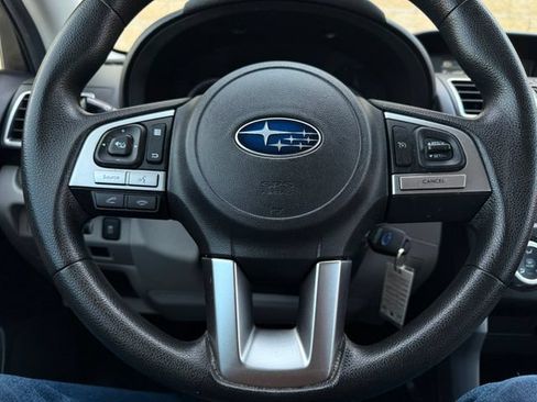 Used 2017 Subaru Forester 2.5i w/ Alloy Wheel Package AWD/4WD image 10