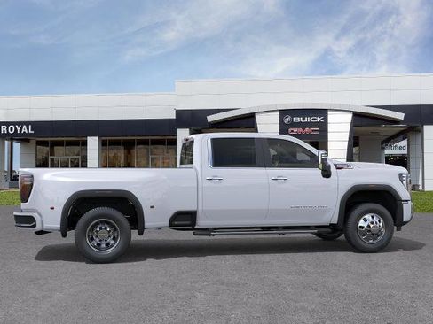 New 2026 GMC Sierra 3500 Denali image 5