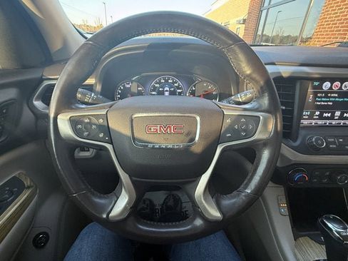 Used 2019 GMC Acadia Denali image 22
