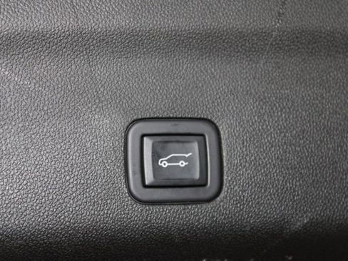 Certified 2023 Cadillac Escalade V AWD/4WD image 38