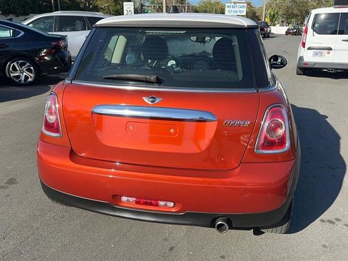 Used 2012 MINI Cooper Hardtop image 11