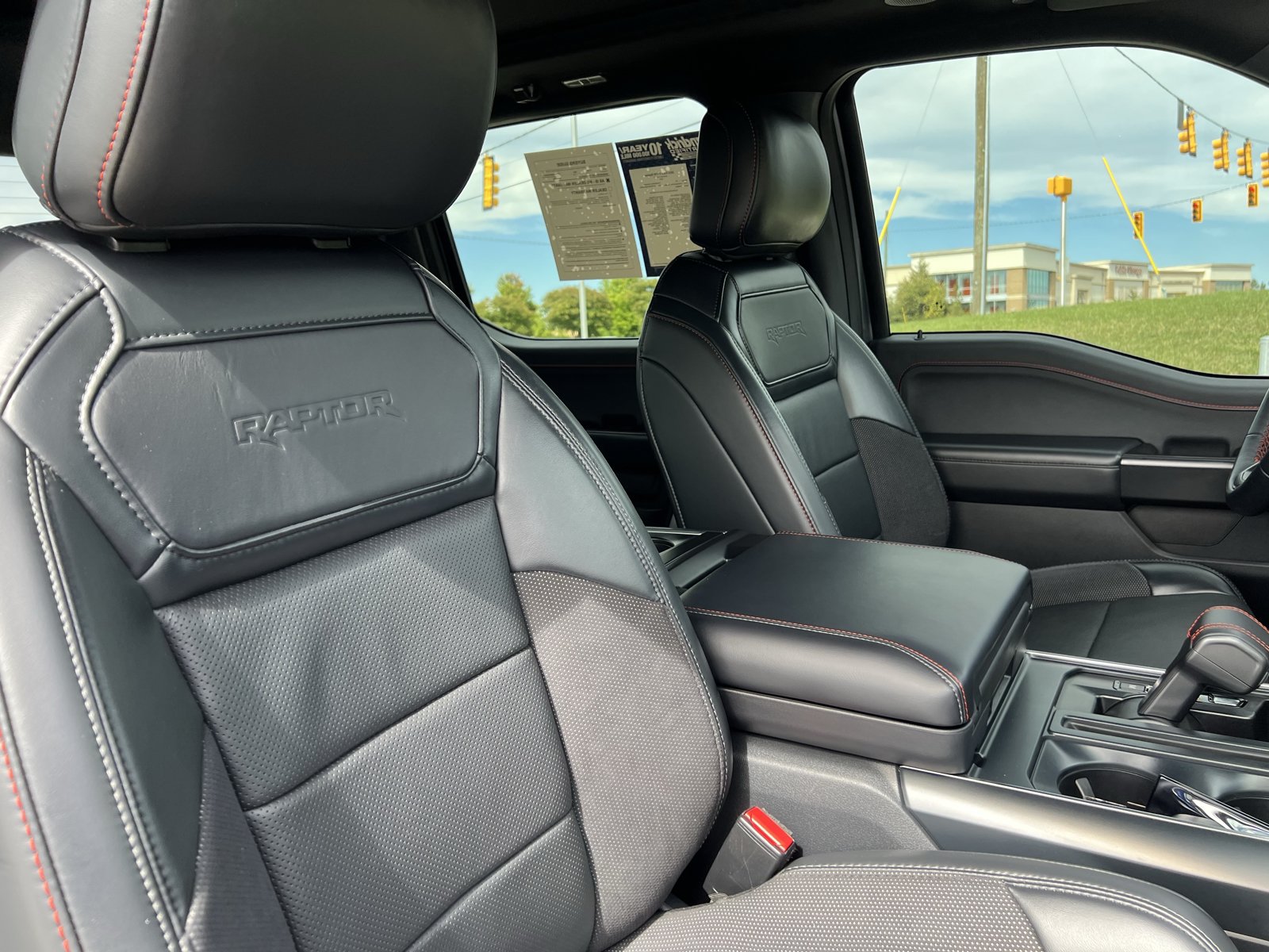 Used 2024 Ford F150 Raptor AWD/4WD image 34