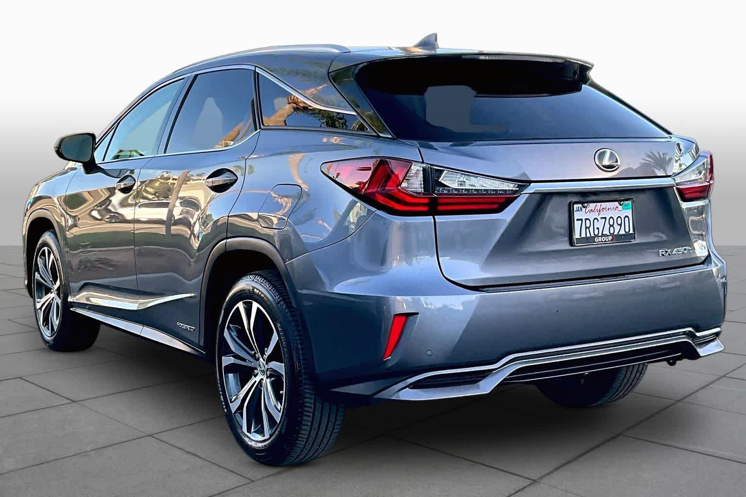 Used 2016 Lexus RX 450h AWD w/ Cold Weather Package image 11