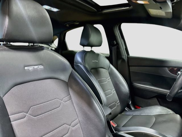Used 2021 Kia Forte GT-Line w/ GT-Line Premium Package FWD image 20