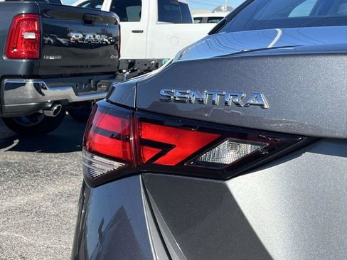 Used 2023 Nissan Sentra SV image 10