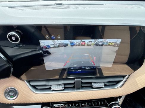 New 2025 Chevrolet Equinox ACTIV w/ Convenience Package III AWD/4WD image 50