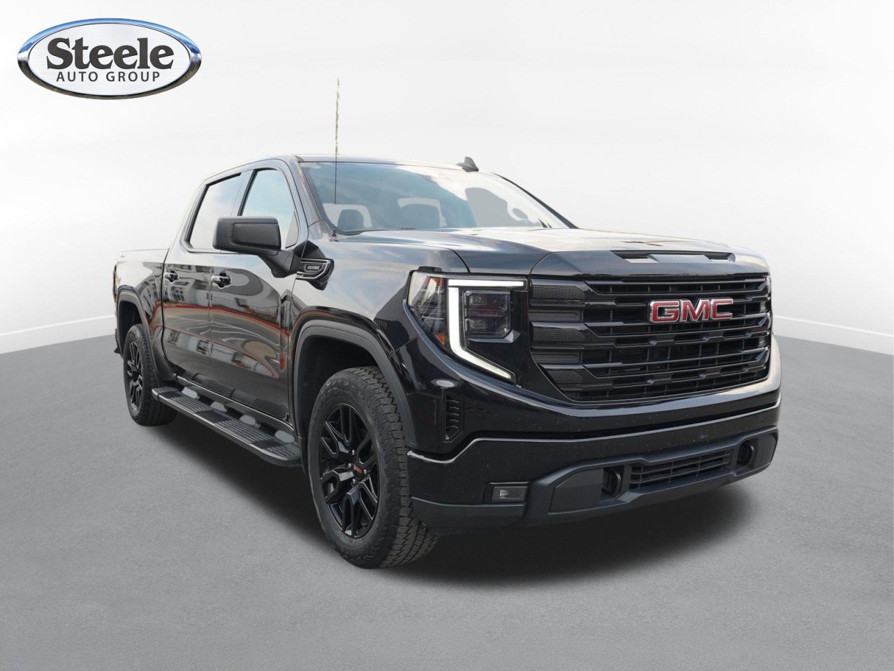 Certified 2025 GMC Sierra 1500 Elevation AWD/4WD image 3