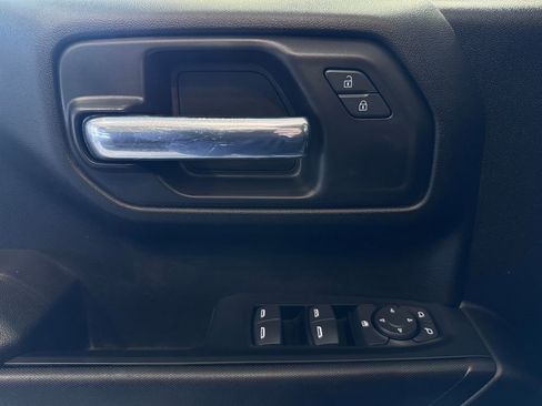 Certified 2023 GMC Sierra 1500 Pro w/ Convenience Package image 18