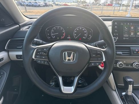 Used 2019 Honda Accord EX-L image 18