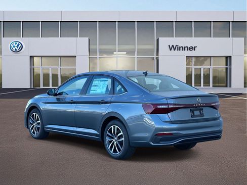 New 2026 Volkswagen Jetta SE image 3
