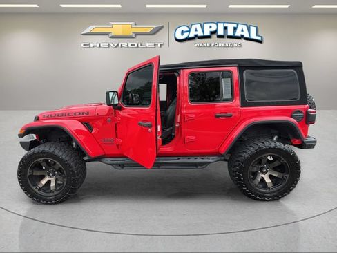 Used 2018 Jeep Wrangler Unlimited Rubicon AWD/4WD image 3