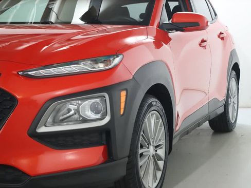 Used 2019 Hyundai Kona SEL image 4