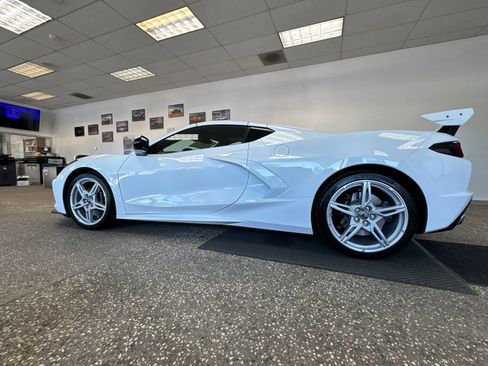 New 2025 Chevrolet Corvette Stingray Preferred Cpe w/ Z51 Performance Package RWD image 6