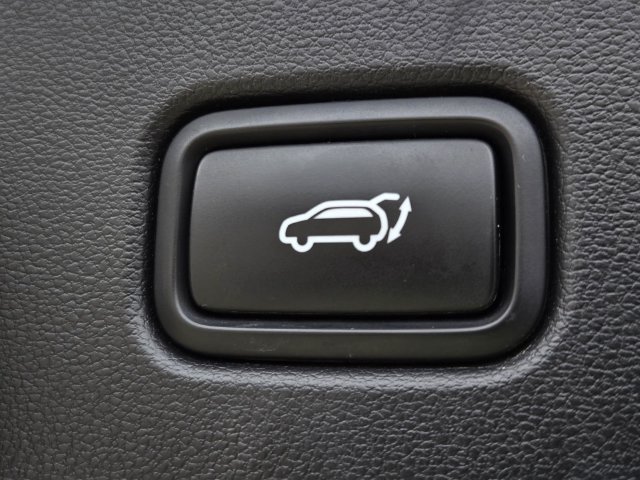 Used 2022 Hyundai Tucson Limited AWD/4WD image 12