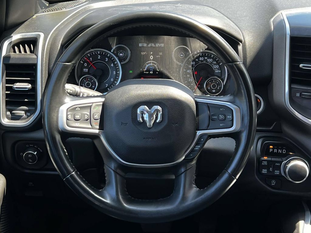 Used 2023 RAM 1500 Big Horn AWD/4WD image 12