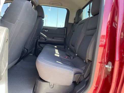Certified 2024 Nissan Frontier SV w/ SV Convenience Package image 16