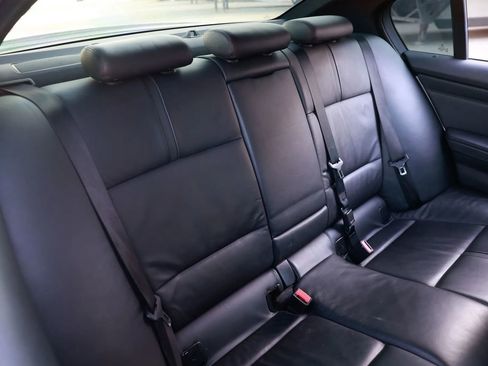 Used 2008 BMW M3 Sedan image 17