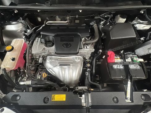 Used 2014 Toyota RAV4 LE AWD/4WD image 22