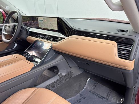Used 2025 INFINITI QX80 Sensory w/ Exterior Package AWD/4WD image 15