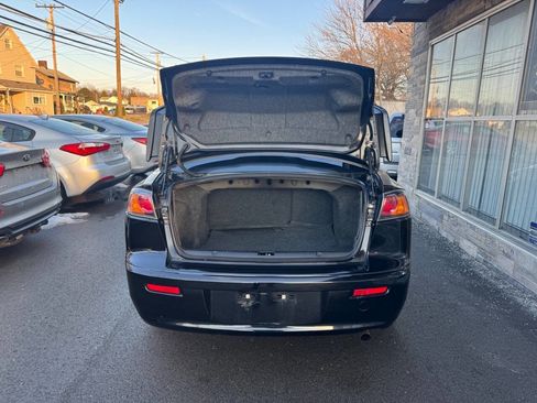 Used 2016 Mitsubishi Lancer ES image 12