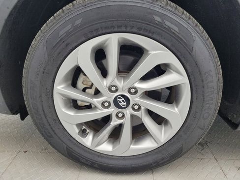 Used 2018 Hyundai Tucson SE image 31