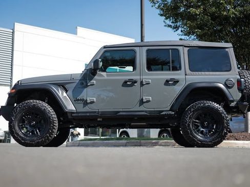 Used 2022 Jeep Wrangler Unlimited Sport AWD/4WD image 18
