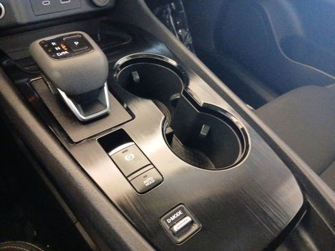 Used 2023 Nissan Rogue S FWD image 20