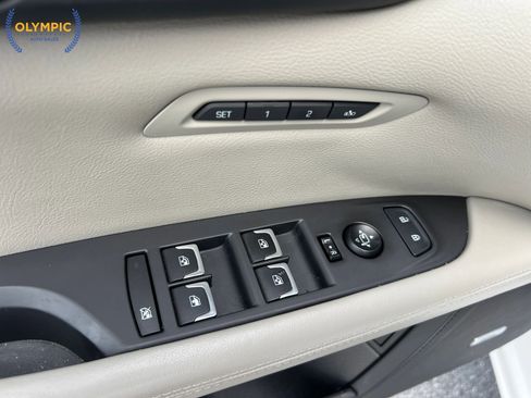 Used 2016 Cadillac CT6 Luxury image 37