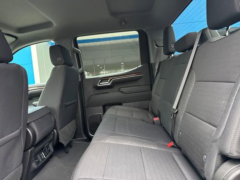 Used 2024 Chevrolet Silverado 1500 LT image 29