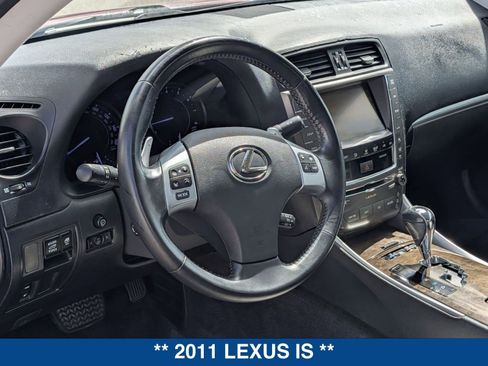Used 2011 Lexus IS 250C w/ Luxury Pkg image 17