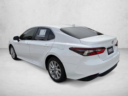 Used 2023 Toyota Camry LE w/ Convenience Package FWD image 7
