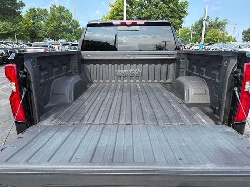 Used 2024 Chevrolet Silverado 1500 High Country w/ Midnight Edition AWD/4WD image 9