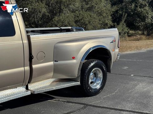 Used 1999 Ford F350 XLT image 9