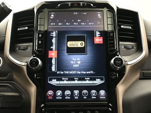 Used 2019 RAM 2500 Laramie AWD/4WD image 29