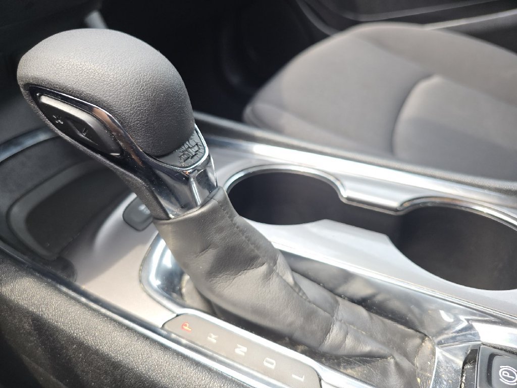 Used 2024 Chevrolet Malibu LT FWD image 31