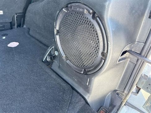 Used 2014 Jeep Wrangler Unlimited Sahara w/ Dual Top Group image 8