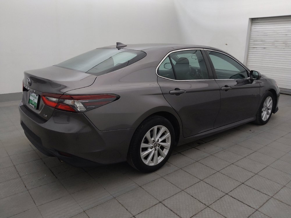 Used 2022 Toyota Camry LE FWD image 10