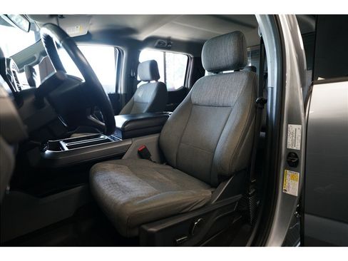 Used 2021 Ford F150 XLT w/ Equipment Group 302A High image 11