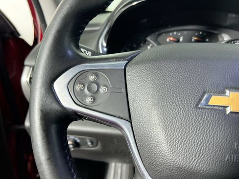 Used 2021 Chevrolet Traverse LT FWD image 16