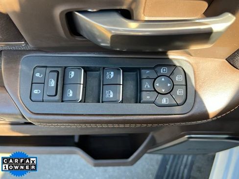 Used 2025 RAM 3500 Longhorn AWD/4WD image 15