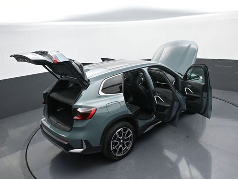 Used 2025 BMW X1 xDrive28i image 42