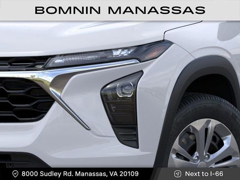 New 2026 Chevrolet Trax LS FWD image 10